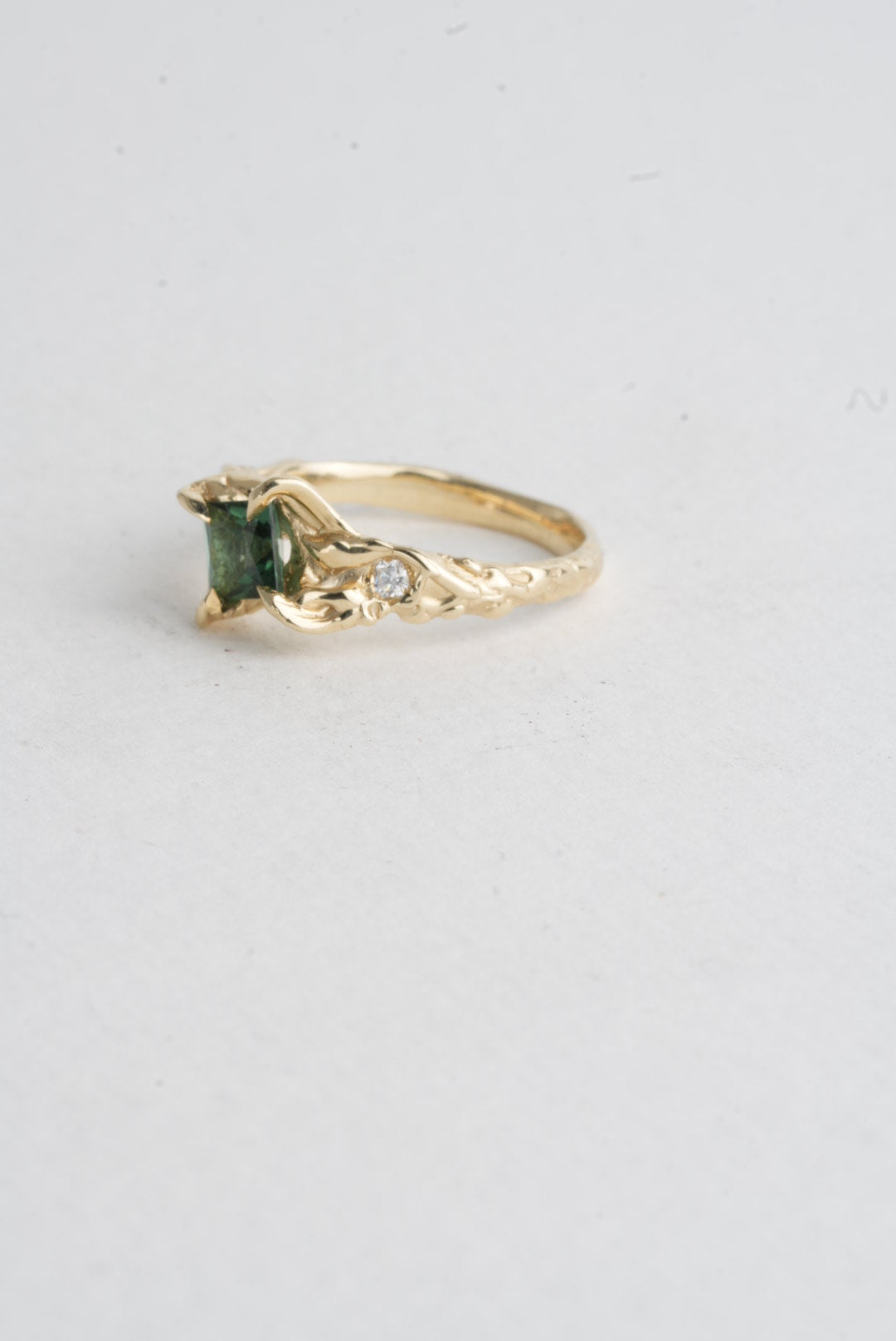 Isla Ring
