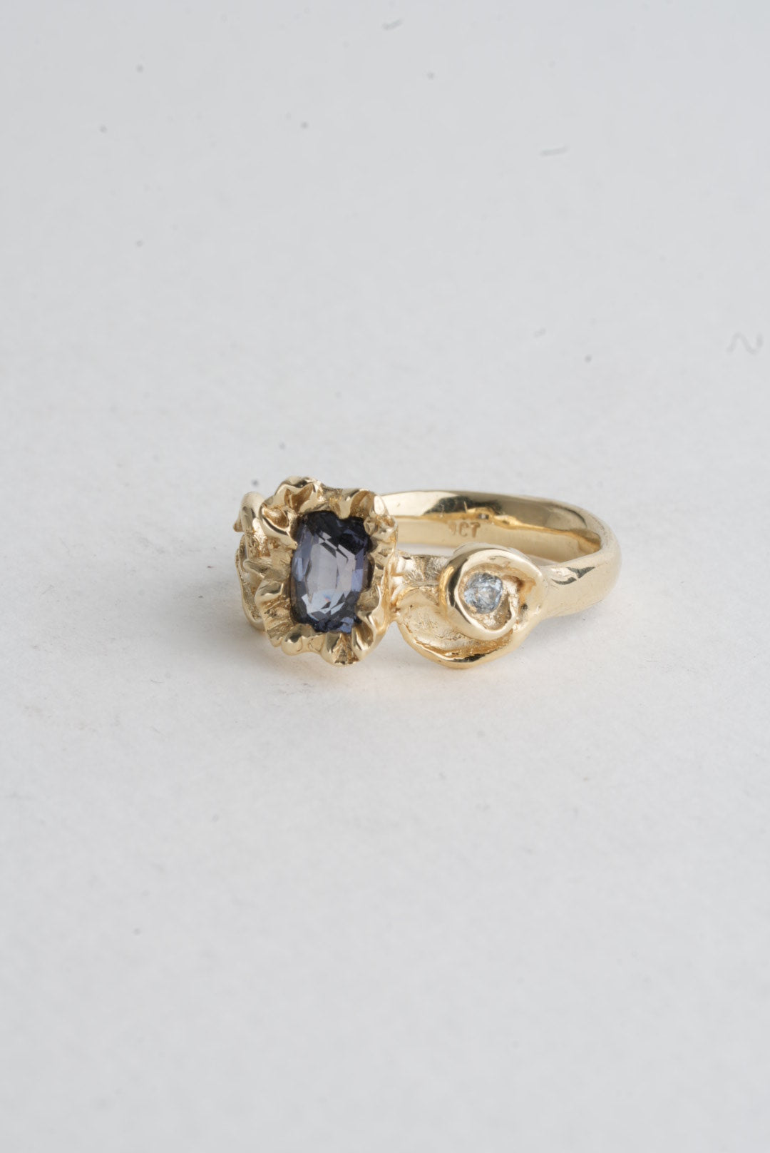 Dove Ring