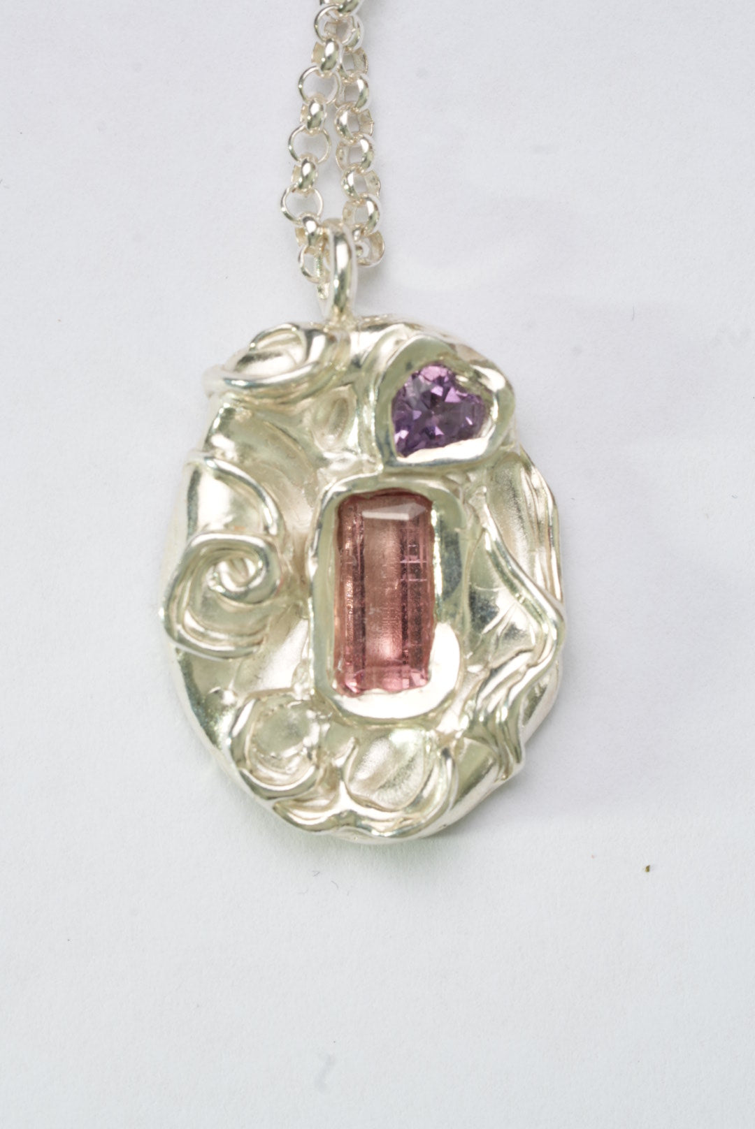 Kida Pendant