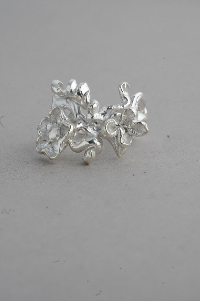 Floral Sculpture Ring 01