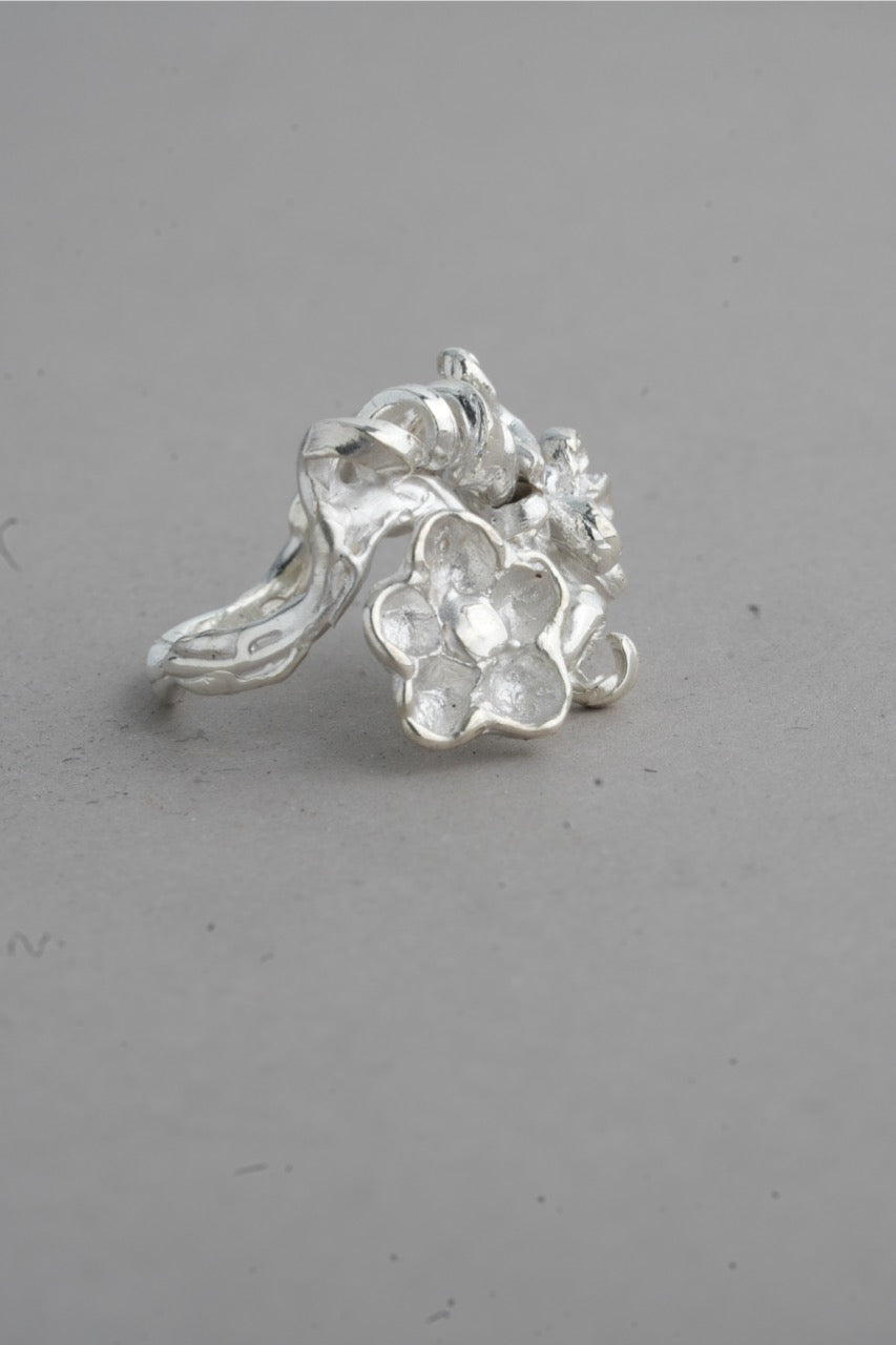 Floral Sculpture Ring 01