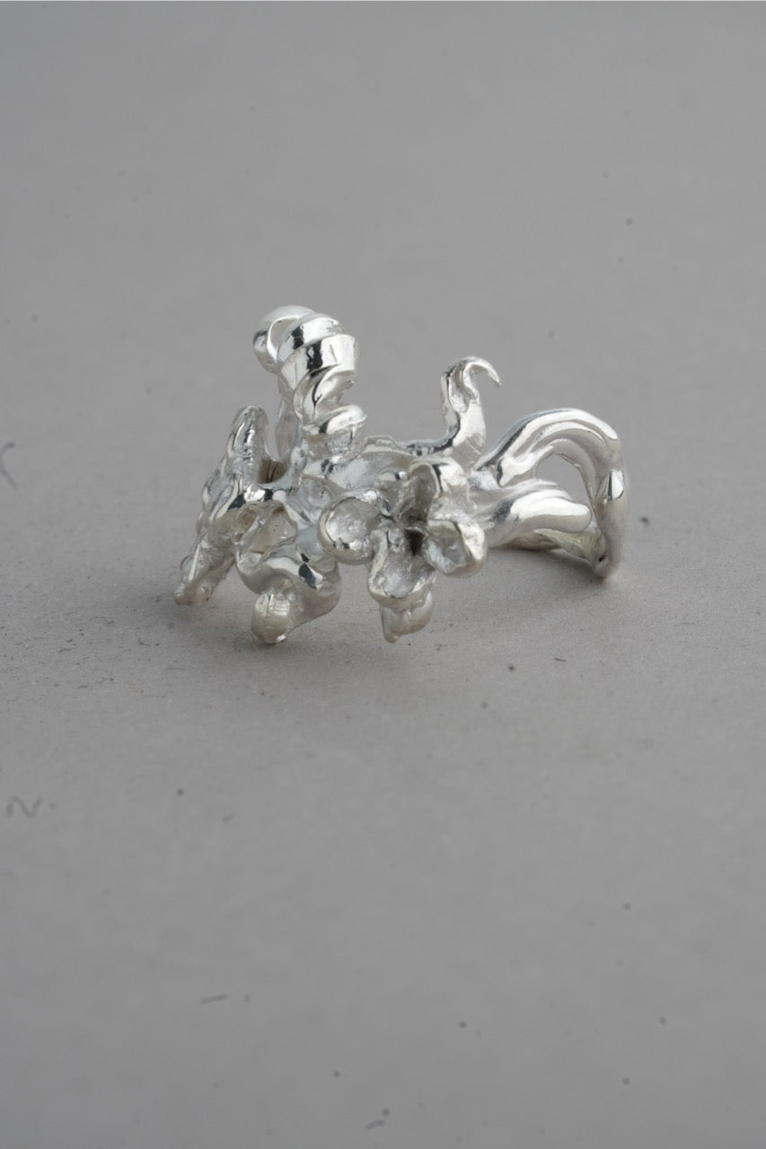 Floral Sculpture Ring 01