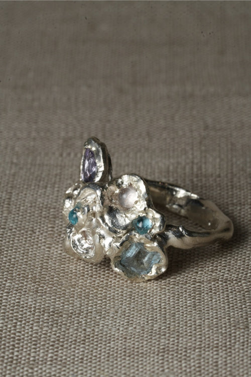 Cool Bouquet Ring