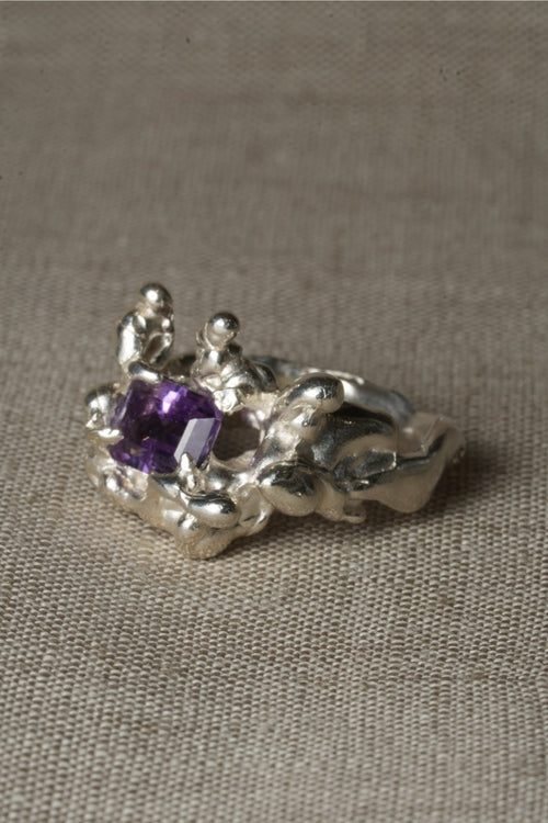 Cauldron Ring - Amethyst