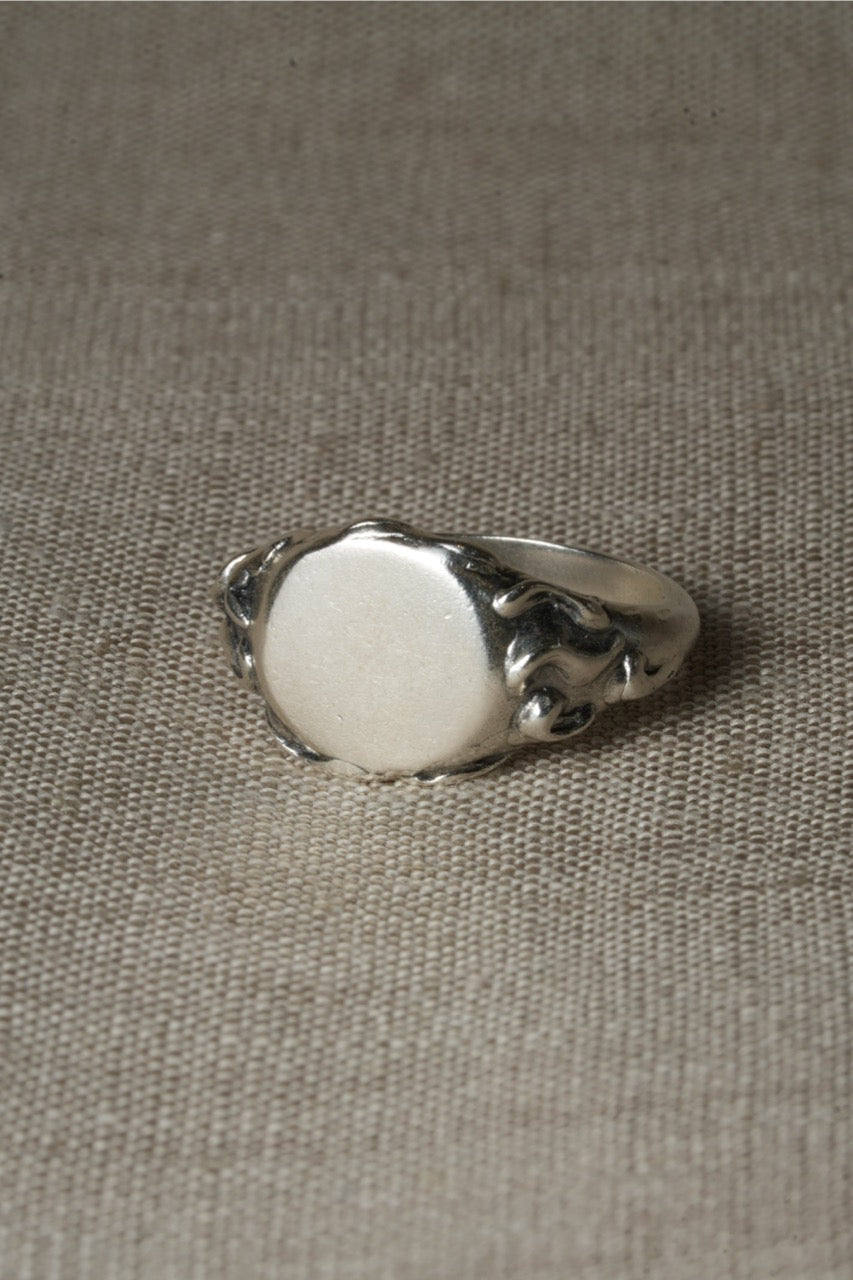 Spring Signet - M