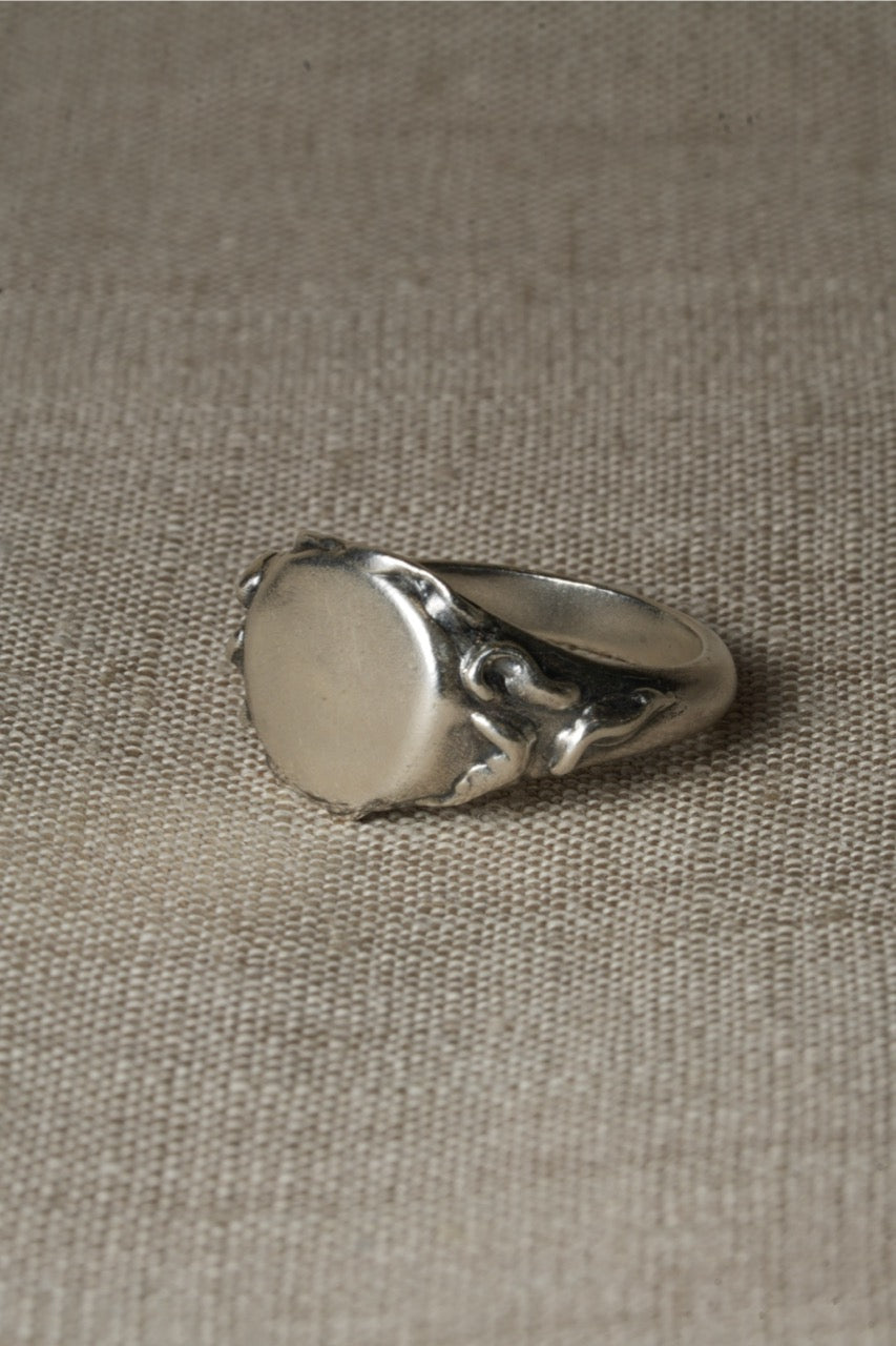 Spring Signet - K